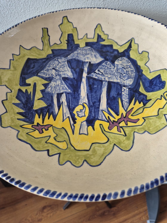 Image 1 of Chris Lanooy, plato con decoración de hongos