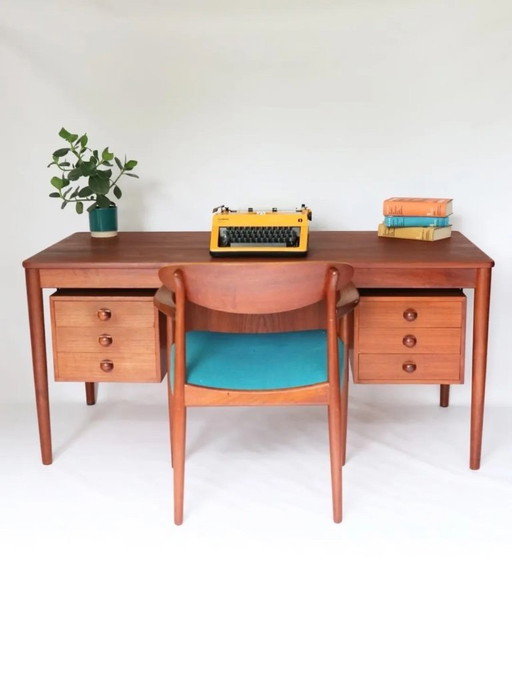 Bureau vintage en teck design scandinave rétro