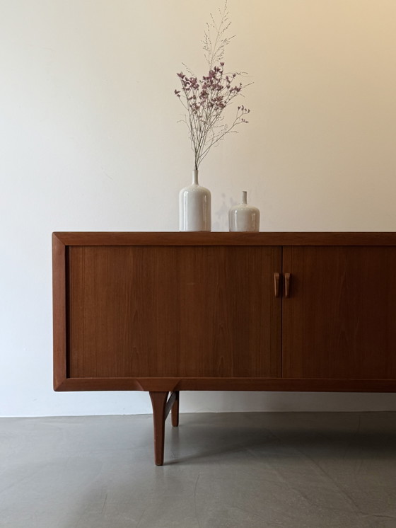 Image 1 of Ib-Kofod Larsen para aparador de teca Faarup Mobelfabrik, Dinamarca, años 60