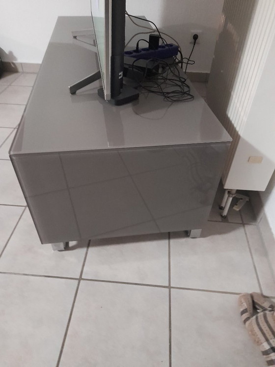 Originale Jopp! Mobile TV Basso - Marrone Lava Lucido e Pattini Cromati, Mobili TV, Vetro, MDF (foto 2 di 6)