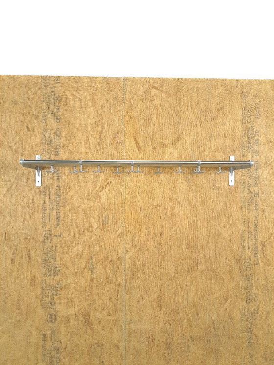 Image 1 of Breiter Zug-Garderobenständer aus Schweden, Nr. 9