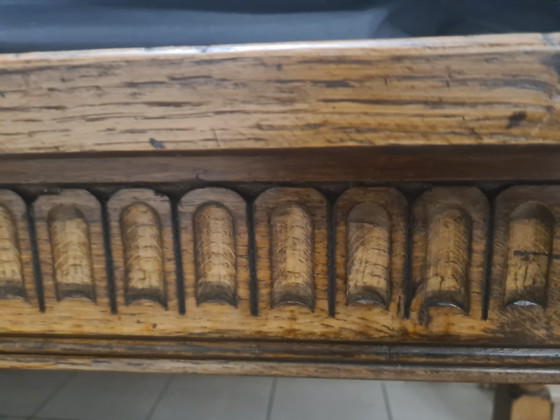 Image 1 of Table en chêne avec rallonges