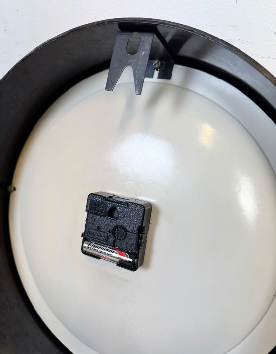 Image 1 of Reloj de pared industrial de baquelita de Pragotron, década de 1960