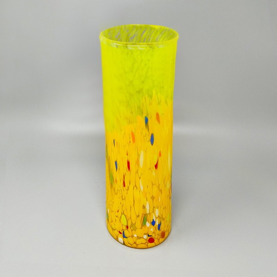 Image 1 of Vaso di lusso giallo degli anni '70 realizzato a mano in vetro di Murano dal Maestro del Vetro, prodotto in Italia