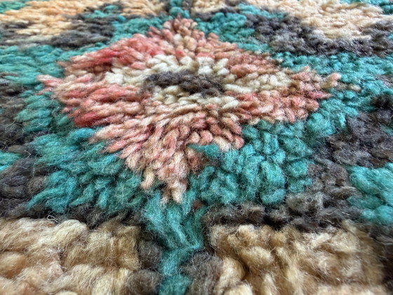 Image 1 of Grand tapis marocain vintage 394 × 204 cm – Berbère des années 1970