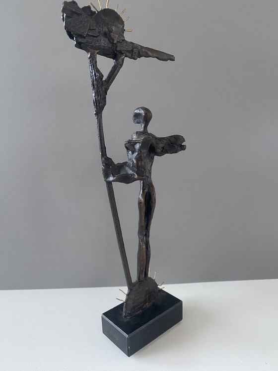Image 1 of Bronzen beeldje Hans van Eerd 