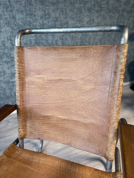 Image 1 of Vroege Bauhaus fauteuil met hoge rugleuning Veha, Den Haag, jaren 30