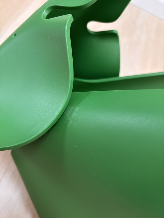 Vitra Eames Elephant Small - Emerald RE – Objetos decorativos, Plastic (photo 6 of 11)