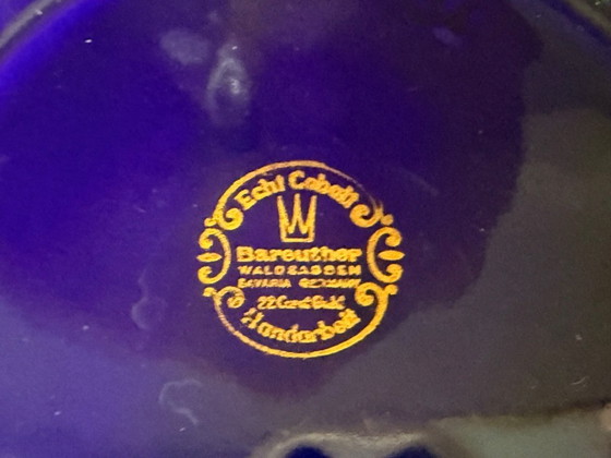 Image 1 of Japanische kobaltblaue Porzellanvase und Schale aus 22-karätigem Gold