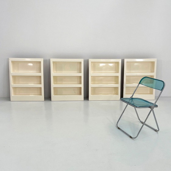 Image 1 of Étagères murales encastrées Space Age en fibre de verre, années 1970