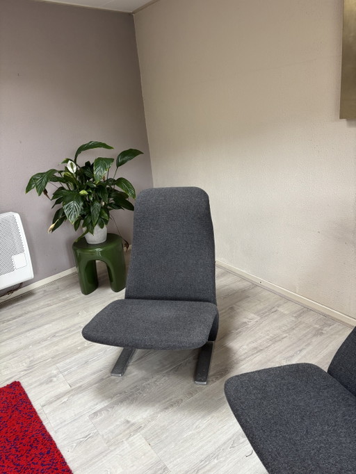 2 Stoffsessel der Marke Artifirt