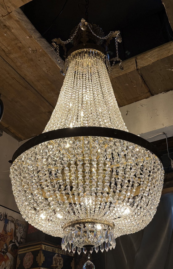 Image 1 of Very large impressive crystal chandelier 170 x 90