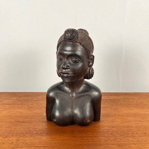 Buste de femme en bois noir sculpté à la main - art tribal vintage