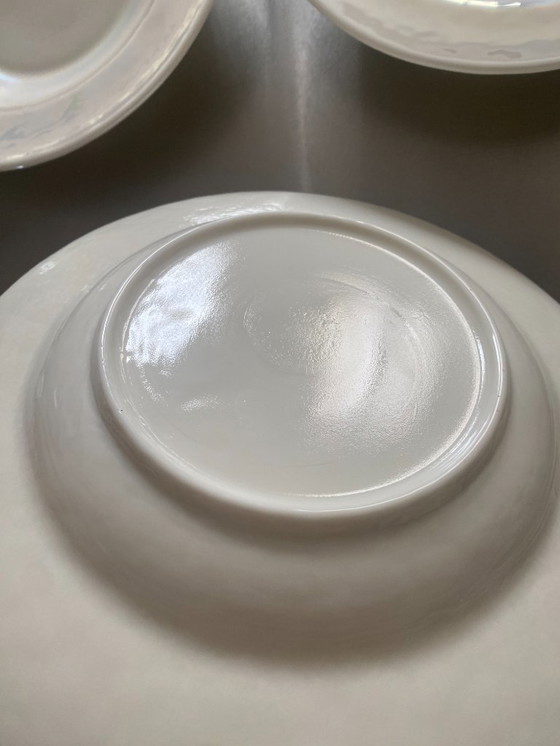 Image 1 of 12 Murano glass and mother-of-pearl design plates