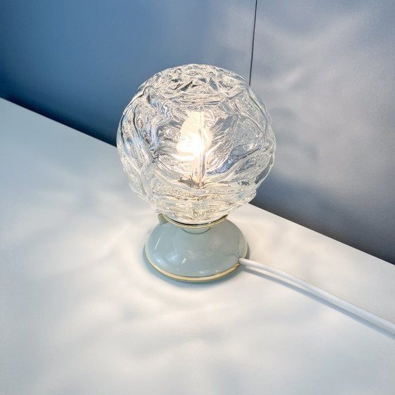 Image 1 of Ensemble de deux lampes de chevet et une suspension de Graebe, abat-jour en verre, années 1960