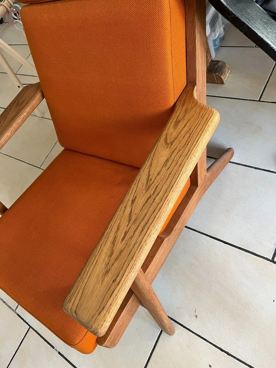 Image 1 of Poltrona Hans J. Wegner GE290A