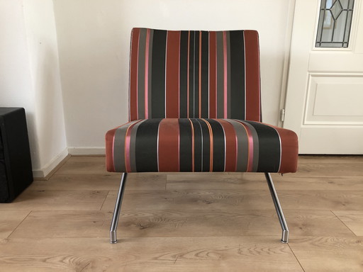 Poltrona Harvink modello Twister