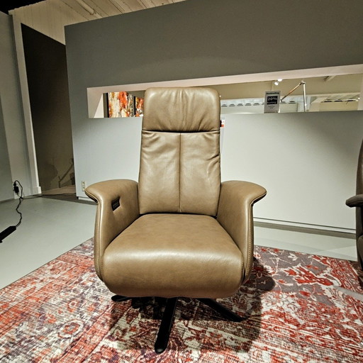 Le fauteuil inclinable Future Thyra-182 XXL