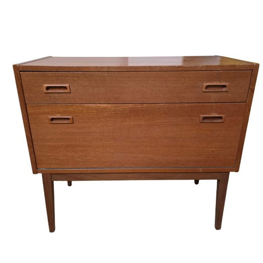 Vintage cabinet