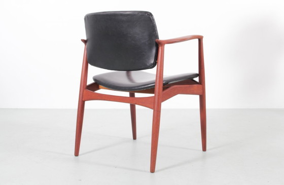 Image 1 of Paar Scandinavische teakhouten fauteuils model 66