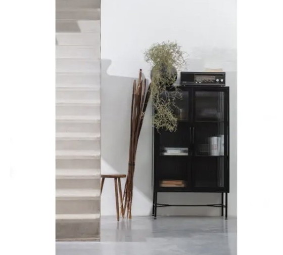 Image 1 of WOOOD Vitrine schwarz
