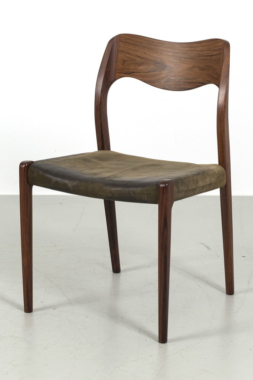 Chaise J.L. Moller Mobelfabrik modèle 71 de Niels Moller