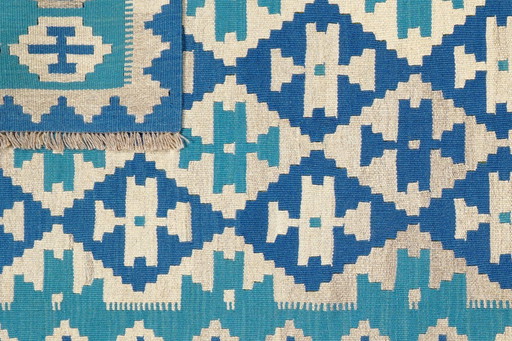 Hand-woven kilim gashgai 176 x 120 cm