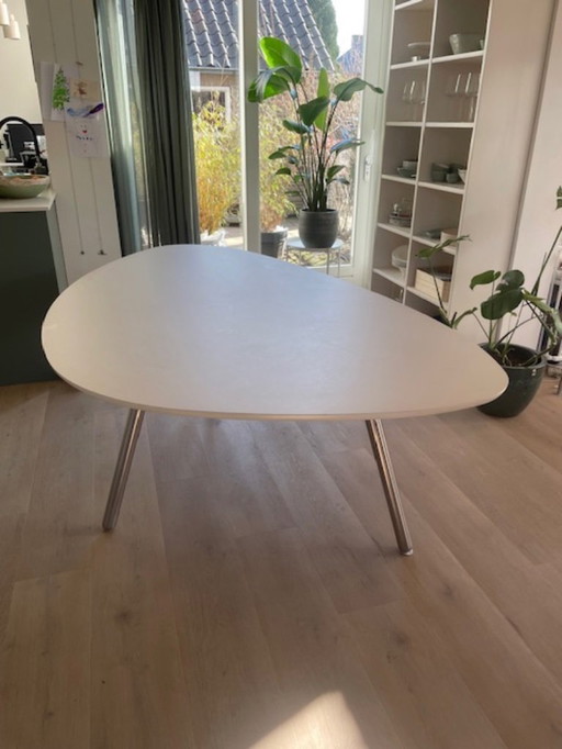 Dining table Castelijn Circlips