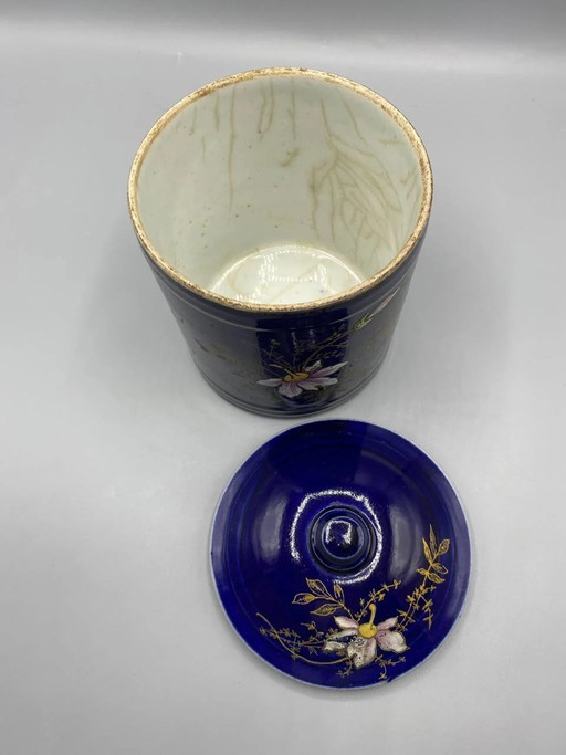 Cobalt Blue Faience Flour Pot with Japanese Floral Decoration – decoratieve objecten (photo 2 of 7)