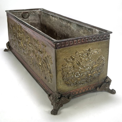 Art Nouveau planter / jardiniere
