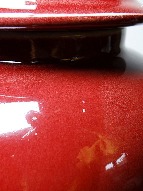 Image 1 of Vase couvert, pot à gingembre chinois céramique sang de boeuf et céladon