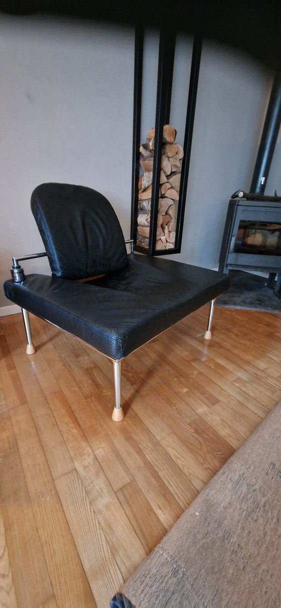 Image 1 of Chaise en cuir design vintage