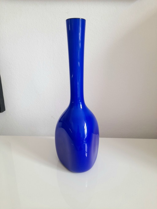 Elma Glasbruck triangular opaline vase