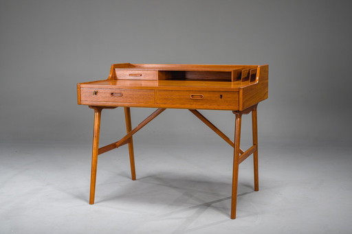 Dänischer Teak-Schreibtisch im Mid-Century-Modern-Stil von Arne Wahl Iversen, 1960er Jahre