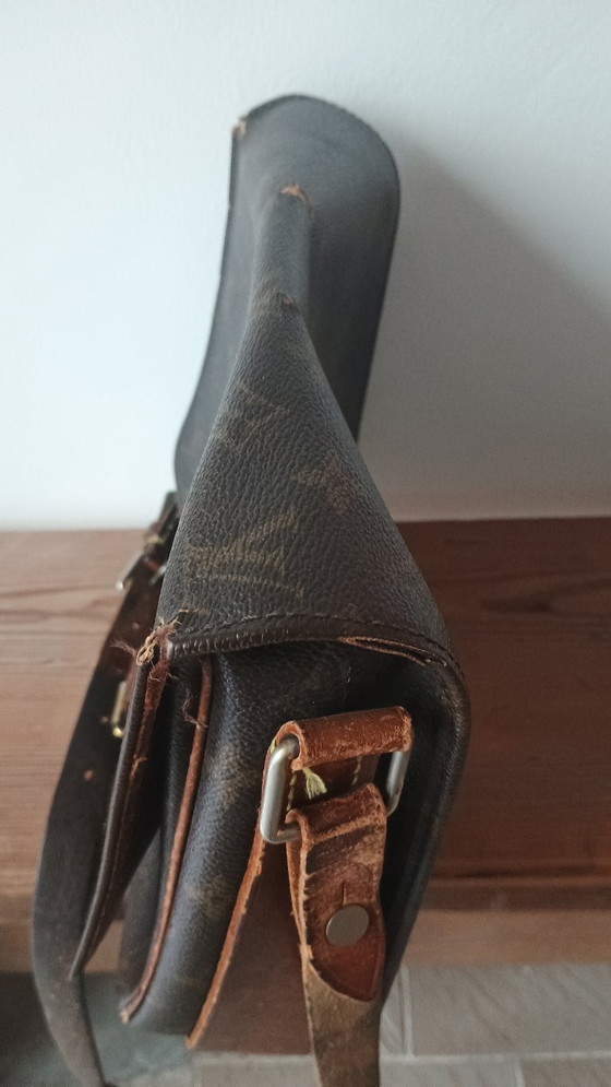 Image 1 of Louis Vuitton shoulder bag