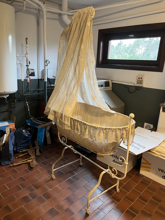 Image 1 of Culla antica