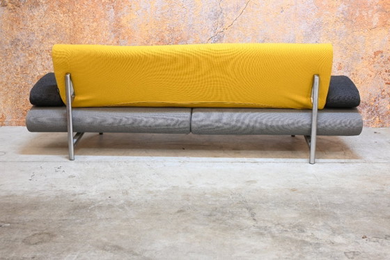 Harvink Armslag Design-Sofa aus Kvadrat Hallingdal-Stoff – 3-5 Sitzer Sofas, Metal (photo 6 of 12)