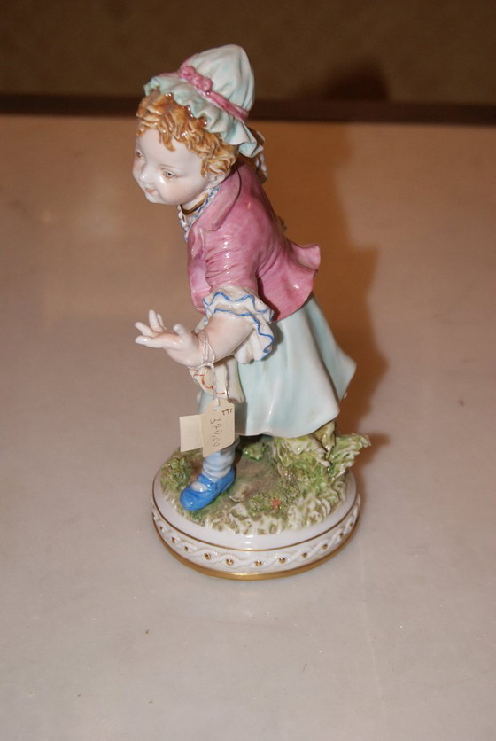 Image 1 of Tiche porseleinen beeldje