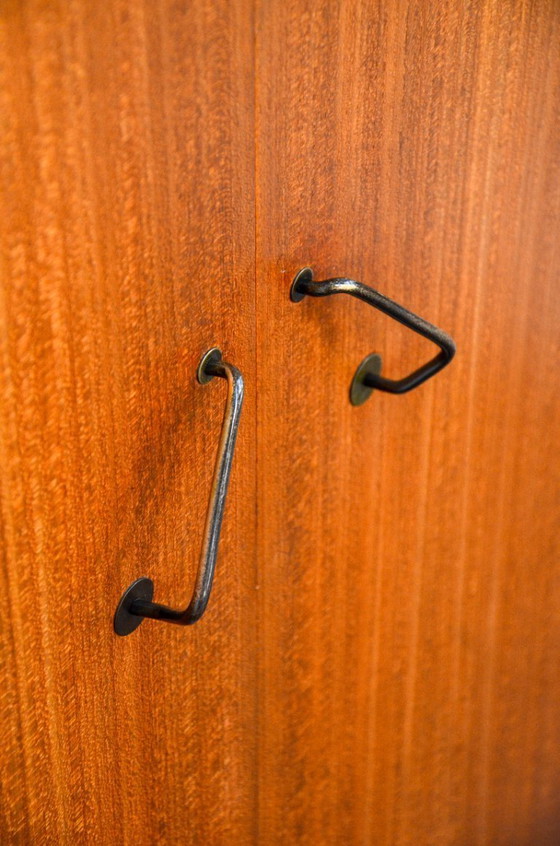 Image 1 of Vintage teakhouten ladekast uit het midden van de vorige eeuw, hoge kast, dressoirontwerp