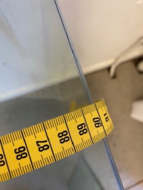 Image 1 of Consola de pared de vidrio italiana rara de la década de 1970-1980, vidrio curvado sólido y pesado