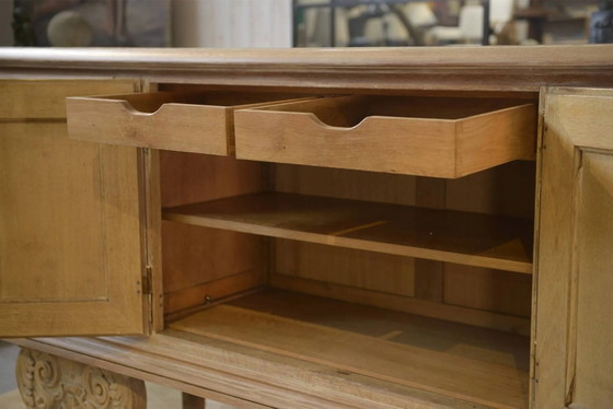 Large buffet with 4 doors in cerused oak, eglomisé mirror and 1950s leather. – Storage cabinet, Wood (photo 14 of 16)