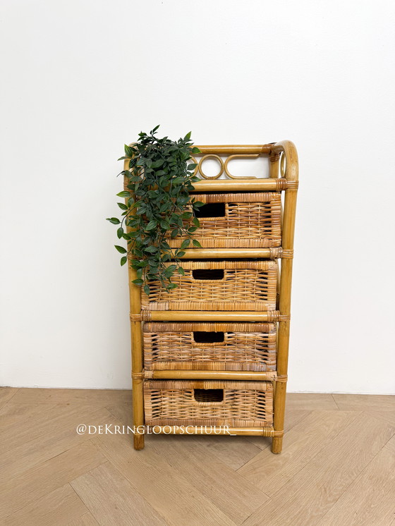 Image 1 of Cassettiera vintage in rattan, quattro cassetti