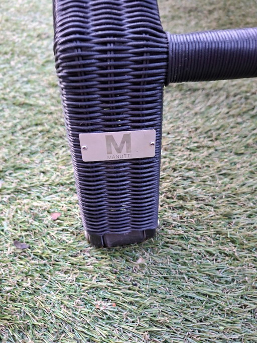 1x Manutti Wicker Lounger Black NEW