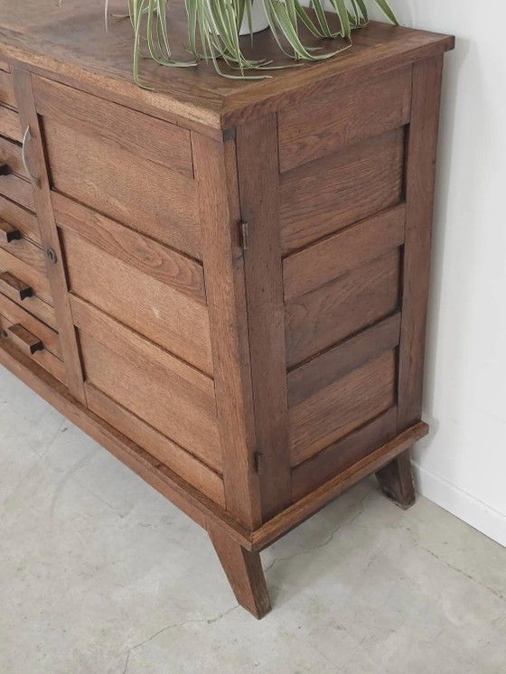 Buffet en chêne de René Gabriel, période de reconstruction 1950. – Armoires de rangement, Wood, Design (photo 7 of 30)