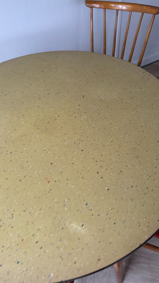 Image 1 of Silla de láminas 4x con tablero de terrazo