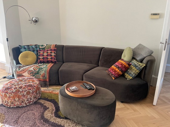 Image 1 of Sissy Boy Empress Bank