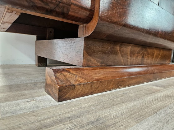 Image 1 of 1940s Art Decò sideboard in walnut burl with mirror