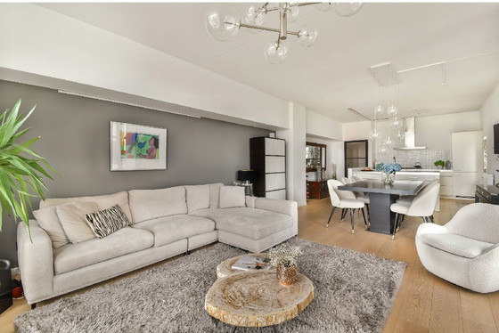 Image 1 of Divano Eichholtz Feraud - colore Sabbia