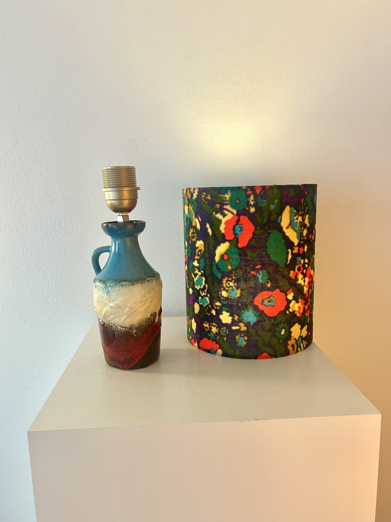 Image 1 of Oost-Duitse aardewerk vaaslamp