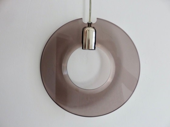 Image 1 of Suspension en plexigas, lucite, de couleur mauve, années 70 80